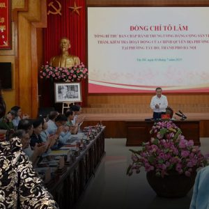 Đổi mới, nhưng “nồi cám lợn” của Đảng ngài Tổng bắt ai ăn? 